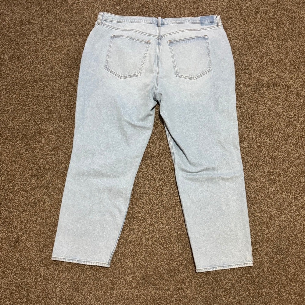 Abercrombie & Fitch 90s Straight Jeans Women 36/22s Light Wash NWT Distressed - Picture 6 of 6